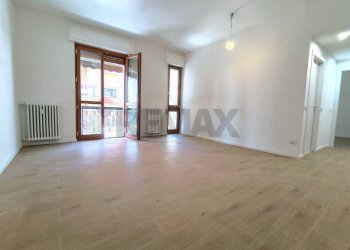 Stanza vuota - Bilocale viale campania
 
56, Monza - foto 8