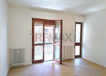 Stanza vuota - Bilocale viale campania
 
56, Monza - foto 9