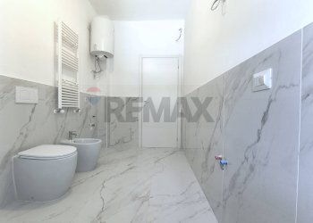Bagno - Bilocale viale campania
 
56, Monza - foto 15