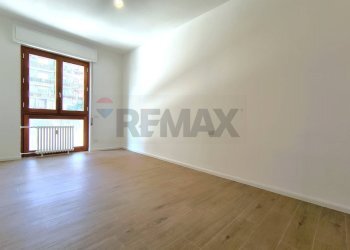 Stanza vuota - Bilocale viale campania
 
56, Monza - foto 17