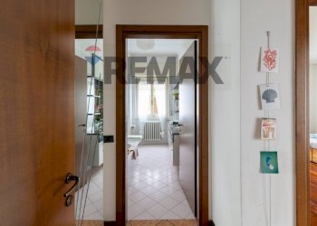 Hall / corridoio - Trilocale Via Roma
 
63, Casatenovo - foto 10
