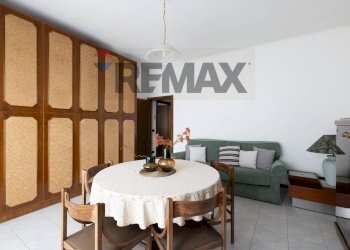 Sala da pranzo - Trilocale Via Roma
 
63, Casatenovo - foto 8