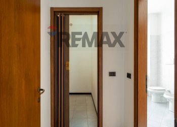 Hall / corridoio - Trilocale Via Roma
 
63, Casatenovo - foto 14