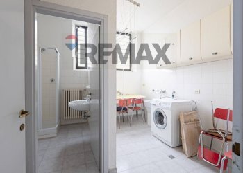 Lavanderia - Trilocale Via Roma
 
63, Casatenovo - foto 22