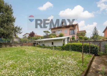 Giardino - Casa indipendente Via Roma
 
63, Casatenovo - foto 6