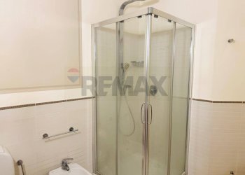 Bagno con doccia - Trilocale VIA EMILIA
 
298, Tortona - foto 21