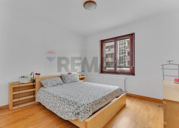 Camera matrimoniale - Three-room apartment VIA SEVERINI
 
3, Milano - photo 9