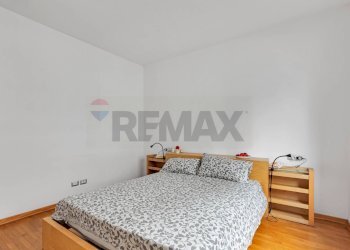 Camera matrimoniale - Three-room apartment VIA SEVERINI
 
3, Milano - photo 11