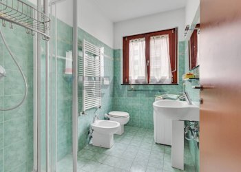 Bagno - Three-room apartment VIA SEVERINI
 
3, Milano - photo 19