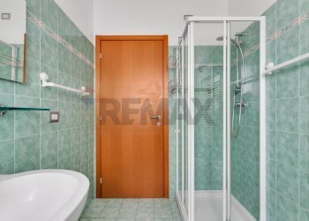 Bagno - Three-room apartment VIA SEVERINI
 
3, Milano - photo 21