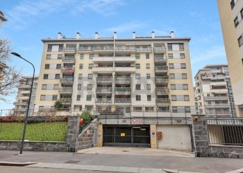 Facciata esterna - Three-room apartment VIA SEVERINI
 
3, Milano - photo 26