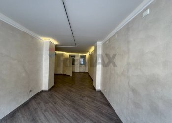 Stanza vuota - Ufficio Galleria Buenos Aires
 
13, Milano - foto 7