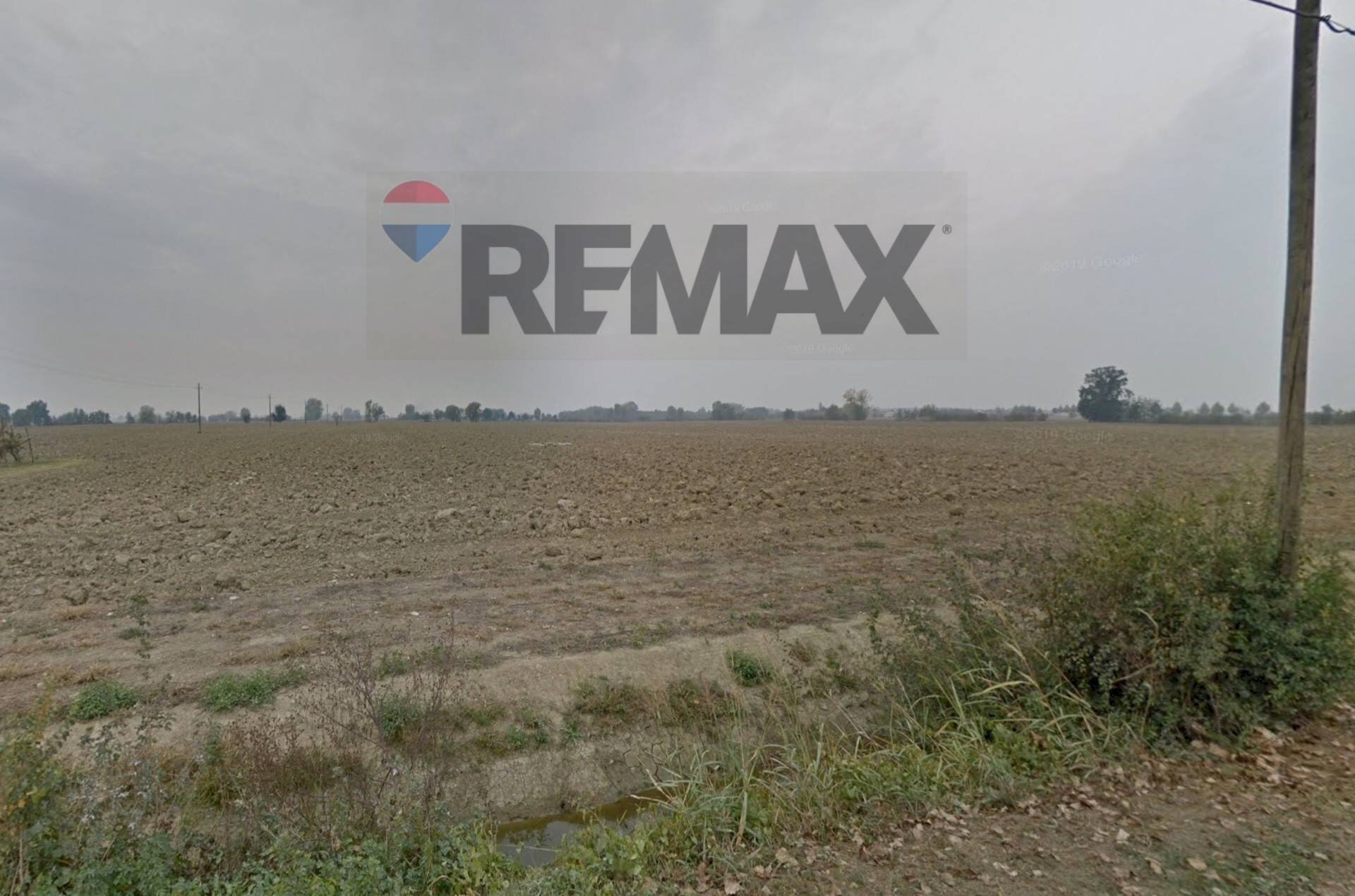 Vista dell\'acqua - Terreno agricolo via Ronchi
 
3, Rivarolo del Re ed Uniti - foto 2