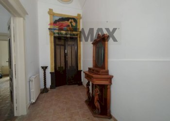 Hall / corridoio - Casa indipendente via Garibaldi
 
22, Canicattini Bagni - foto 2