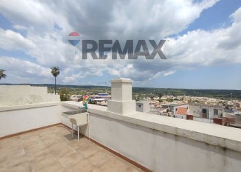 Terrazza - Casa indipendente via Garibaldi
 
22, Canicattini Bagni - foto 24