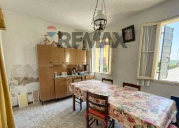 Sala da pranzo - Casa semi indipendente Via Piovego
 
69, San Giorgio delle Pertiche - foto 7