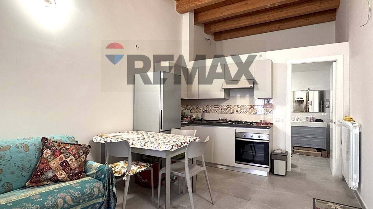 Cucina - One-room apartment Via Roma
 
64, L'Aquila - photo 2