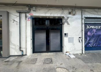 Edificio all\'aperto - Trilocale via G. Marconi
 
143, Casavatore - foto 1