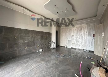 Stanza vuota - Trilocale VIA G. MARCONI
 
143, Casavatore - foto 5