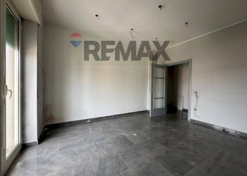 Stanza vuota - Trilocale VIA G. MARCONI
 
143, Casavatore - foto 11