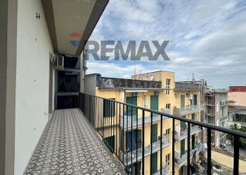 Balcone - Trilocale VIA G. MARCONI
 
143, Casavatore - foto 18