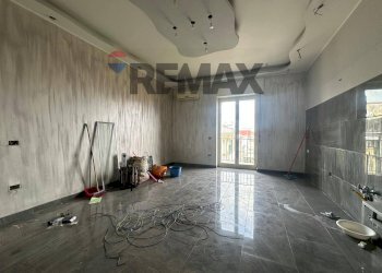 Stanza vuota - Trilocale VIA G. MARCONI
 
143, Casavatore - foto 19