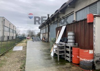 esterno - Capannone Via Veneto
 
660, Casale di Scodosia - foto 11