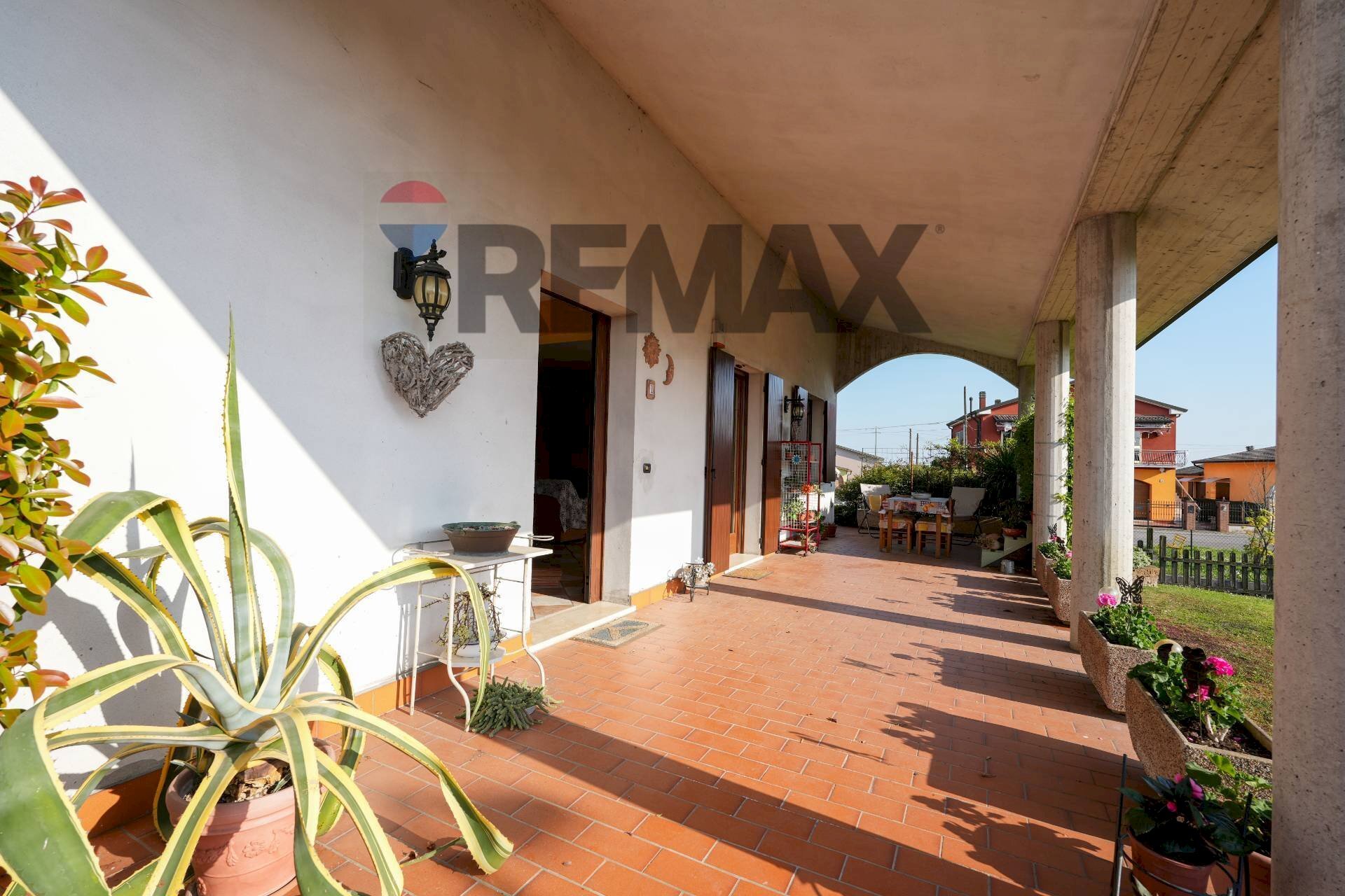 portico - Villa Vicolo San Giovanni Bosco
 
1, Casaleone - photo 2