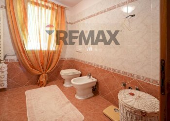 Bagno - Villa Vicolo San Giovanni Bosco
 
1, Casaleone - photo 10