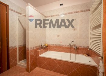 Bagno - Villa Vicolo San Giovanni Bosco
 
1, Casaleone - photo 11