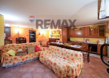 Soggiorno - Villa Vicolo San Giovanni Bosco
 
1, Casaleone - photo 26