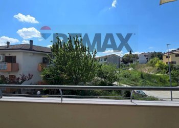 Balcone - Quadrilocale Via Montesecco
 
54, Spoltore - foto 38