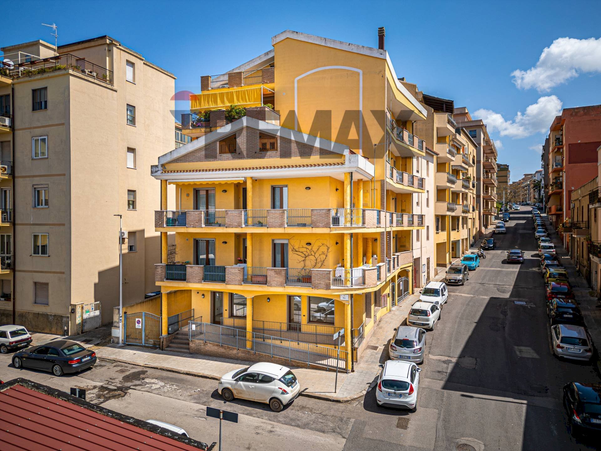 Edificio all\'aperto - Commercial Premises Via Pola
 
18, Sassari - photo 3