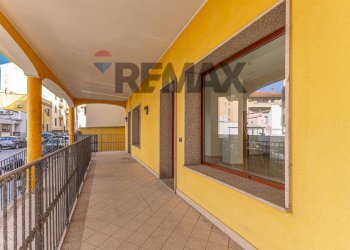 Balcone - Commercial Premises Via Pola
 
18, Sassari - photo 5