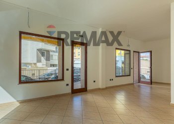 Stanza vuota - Commercial Premises Via Pola
 
18, Sassari - photo 7