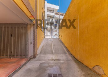 Edificio all\'aperto - Commercial Premises Via Pola
 
18, Sassari - photo 33