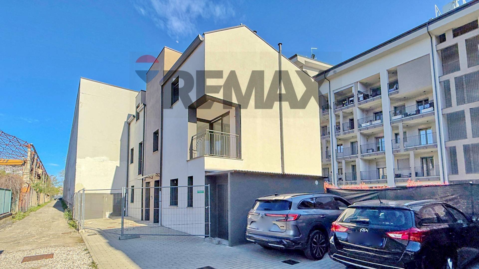 Edificio all\'aperto - Villa Via San Basilio
 
13, Milano - foto 2