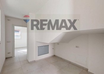 Stanza vuota - Villa Via San Basilio
 
13, Milano - foto 12