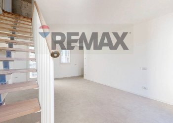 Scale - Villa Via San Basilio
 
13, Milano - foto 35