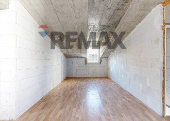 Stanza vuota - Villa Via San Basilio
 
13, Milano - foto 37