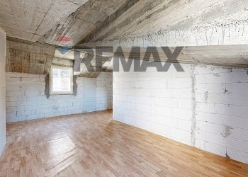 Stanza vuota - Villa Via San Basilio
 
13, Milano - foto 38