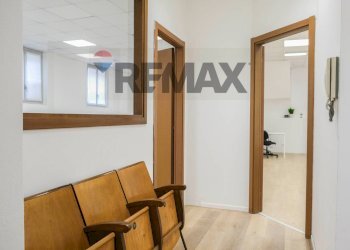 Hall / corridoio - Ufficio Via Emilia
 
22, San Donato Milanese - foto 10