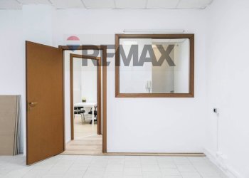 Stanza vuota - Ufficio Via Emilia
 
22, San Donato Milanese - foto 24