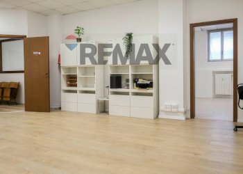 Stanza vuota - Ufficio Via Emilia
 
22, San Donato Milanese - foto 27