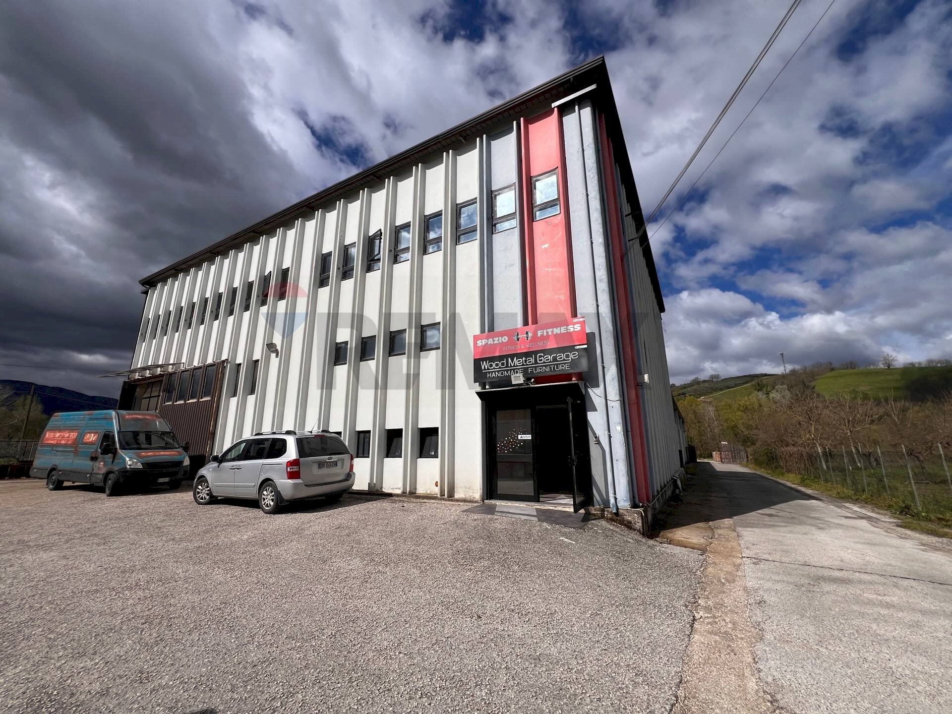 Edificio all\'aperto - Locale Commerciale Strada Statale 7 Tre sabti
 
13, Ceppaloni - foto 1