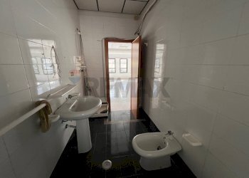 Bagno - Locale Commerciale Strada Statale 7 Tre sabti
 
13, Ceppaloni - foto 21