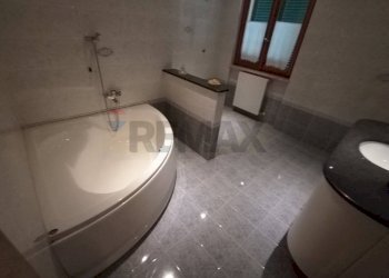 Bagno - Semi-detached house Morcone - photo 18