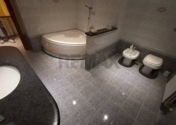 Bagno - Semi-detached house Morcone - photo 19