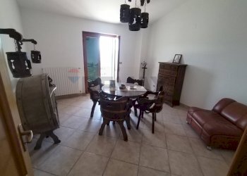 Sala da pranzo - Semi-detached house Morcone - photo 24