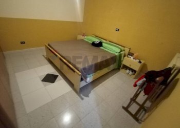 Camera / camera da letto - Semi-detached house Morcone - photo 29